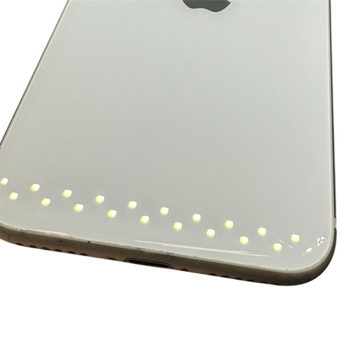 �ڥХåƥ꡼82%��iPhone��SE����2�����64GB���ۥ磻�ȡ�SIM�ե꡼��Y��Х�����