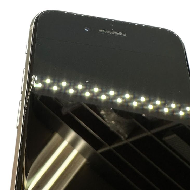 iPhone��SE����2�����64GB���ۥ磻�ȡ�SIM�ե꡼��Y��Х�����