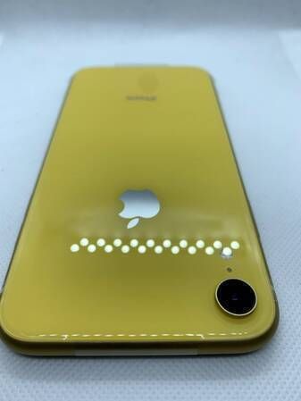 ムスビー｜iPhone XR 256GB イエロー SIMフリードコモ版 未使用品 