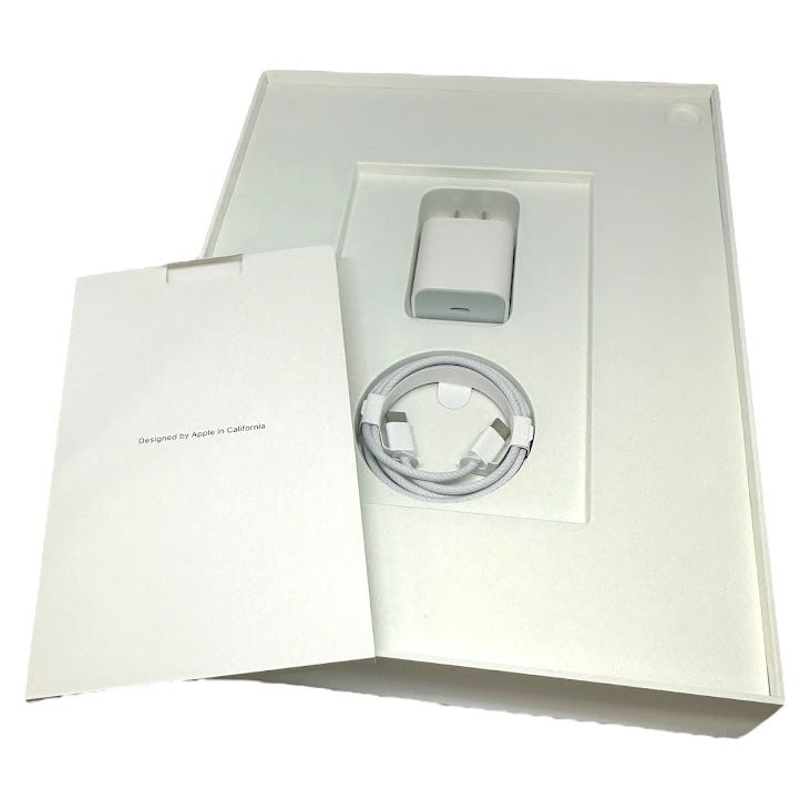 ̤ʡiPadAir137塡WiFi256GB֥롼