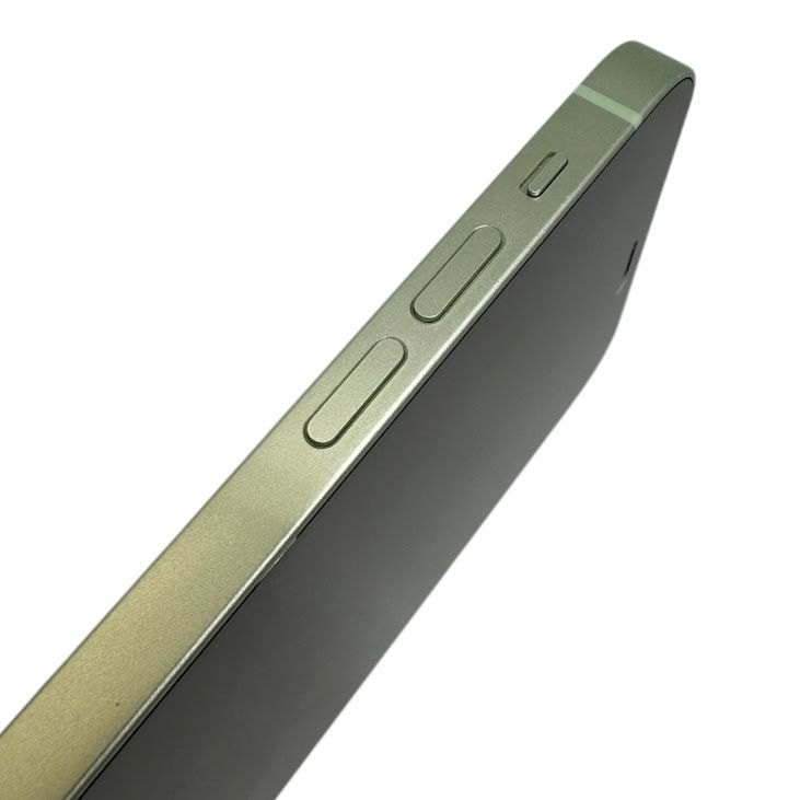 ڥХåƥ꡼84%iPhone1264GB꡼SIMե꡼YХ