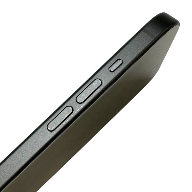 �ڥХåƥ꡼84%��iPhone��15��128GB���֥�å���SIM�ե꡼