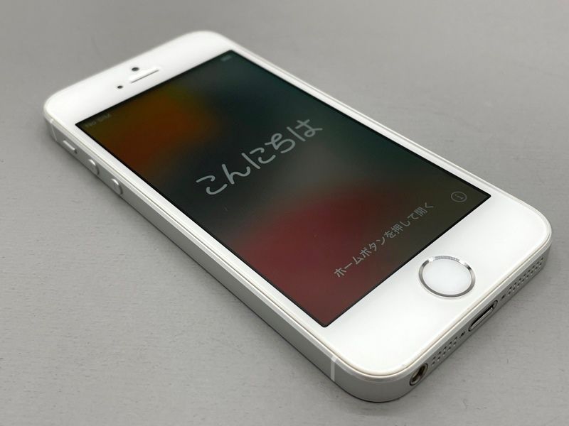 ムスビー｜☆超美品☆iPhone SE（第1世代） 16GB シルバー 771161