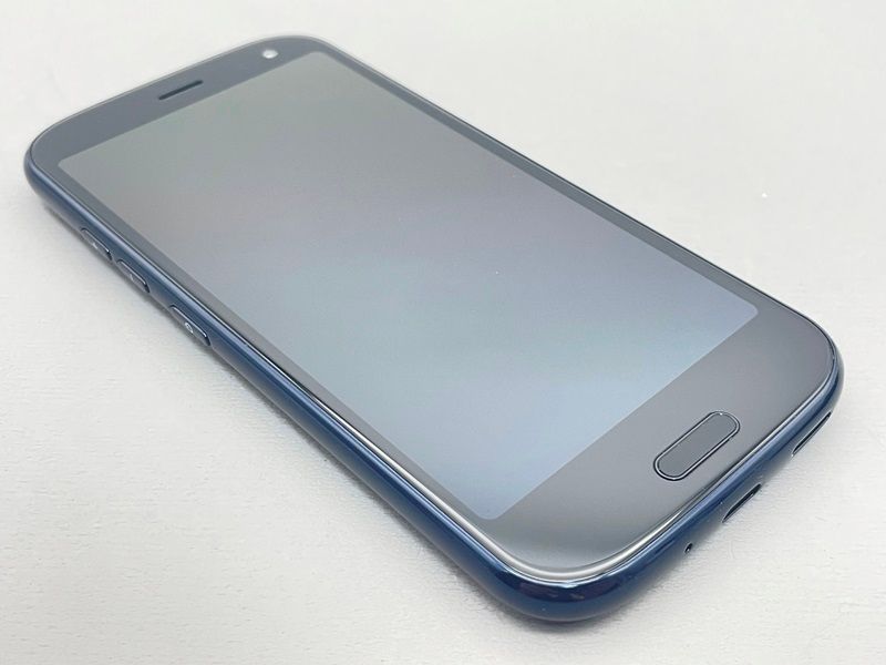 ムスビー｜☆新品同様☆F-52B らくらくスマートフォン ネイビー 350064