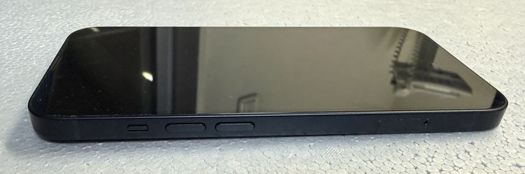 SIM�ե꡼  128GB�� �ߥåɥʥ���  �Хåƥ꡼87%