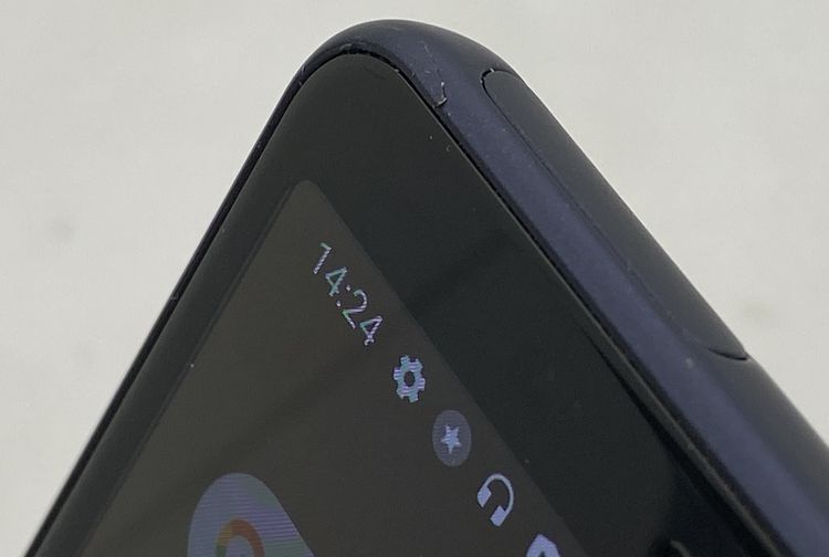 ������� arrows Be4 Plus F-41B 64GB docomo �֥�å�