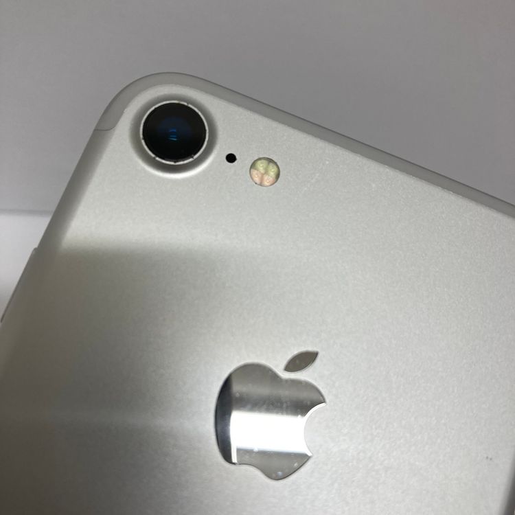 ��iPhone 7 32GB SIM�ե꡼ ����С� �����񥹥ԡ���ȯ����9705