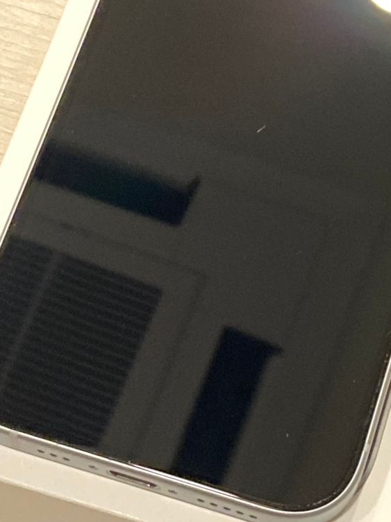 ��Х�����iPhone 15 256GB SIM�ե꡼ �֥롼 ����������̵��