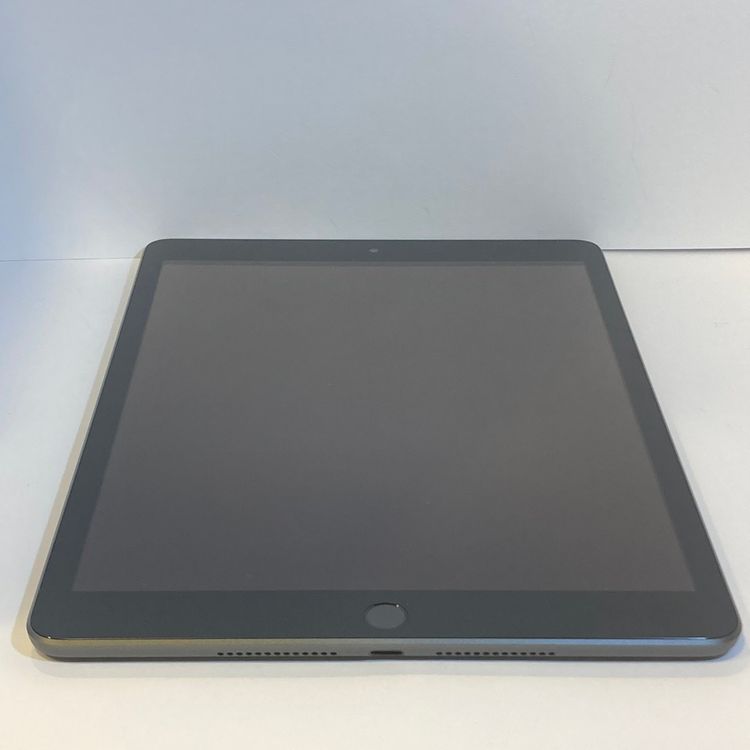 ����100�� iPad(��9����)  Wi-Fi��ǥ롡���ۤ�̵������256GB