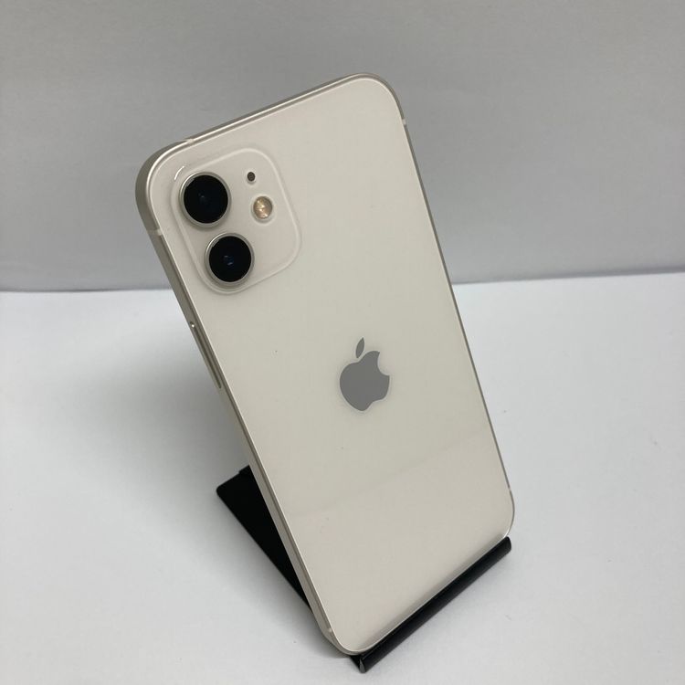 ����84���iPhone 12 64GB docomo��SIM�ե꡼ ��������ʢ�8208