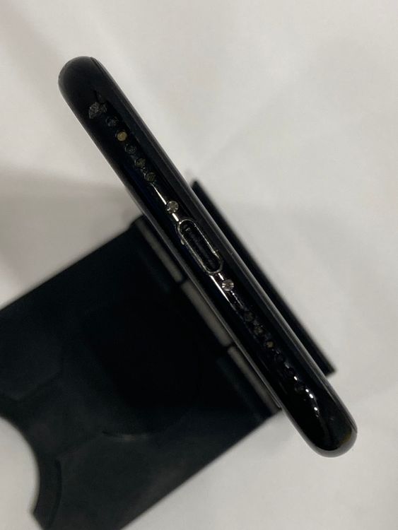 ☆iPhone 7 32GB ジェットブラック ◆全国送料無料◆0953