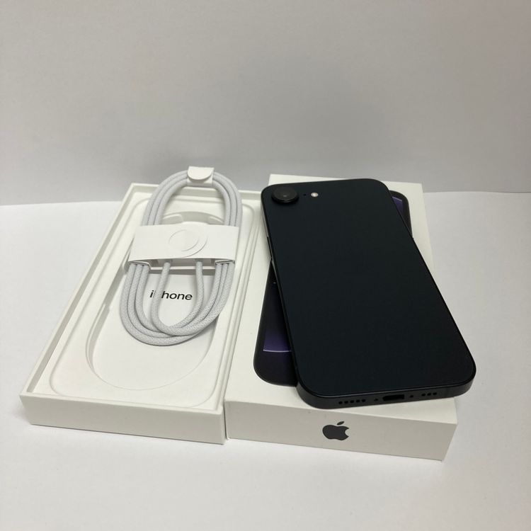 ����Ʊ�� iPhone17e 256GB������  SIM�ե꡼������4�󢡸����ݾڤ���