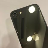 ������ʡ�iPhone SE2 64GB au��SIM�ե꡼ �����񥹥ԡ���ȯ��