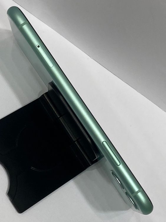 モバイチ☆iPhone 11 64GB SIMフリー グリーン ◆■全国送料無料