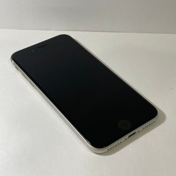 中古美品☆iPhone SE3 256GB SIMフリー 電池100%★全国送料無料