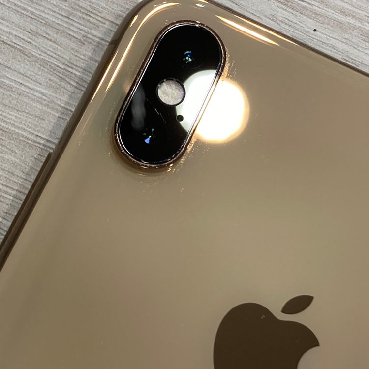 ��Ŷ����� ��iPhone XSMax 256GB au��SIM�ե꡼ ����82��