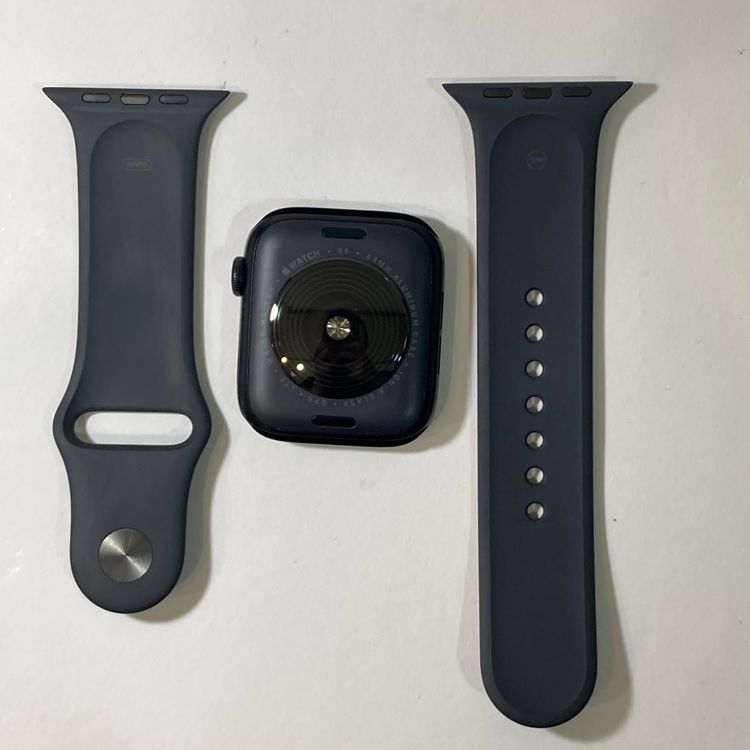 100 Apple Watch SE 2 GPS + Cellular 44mm