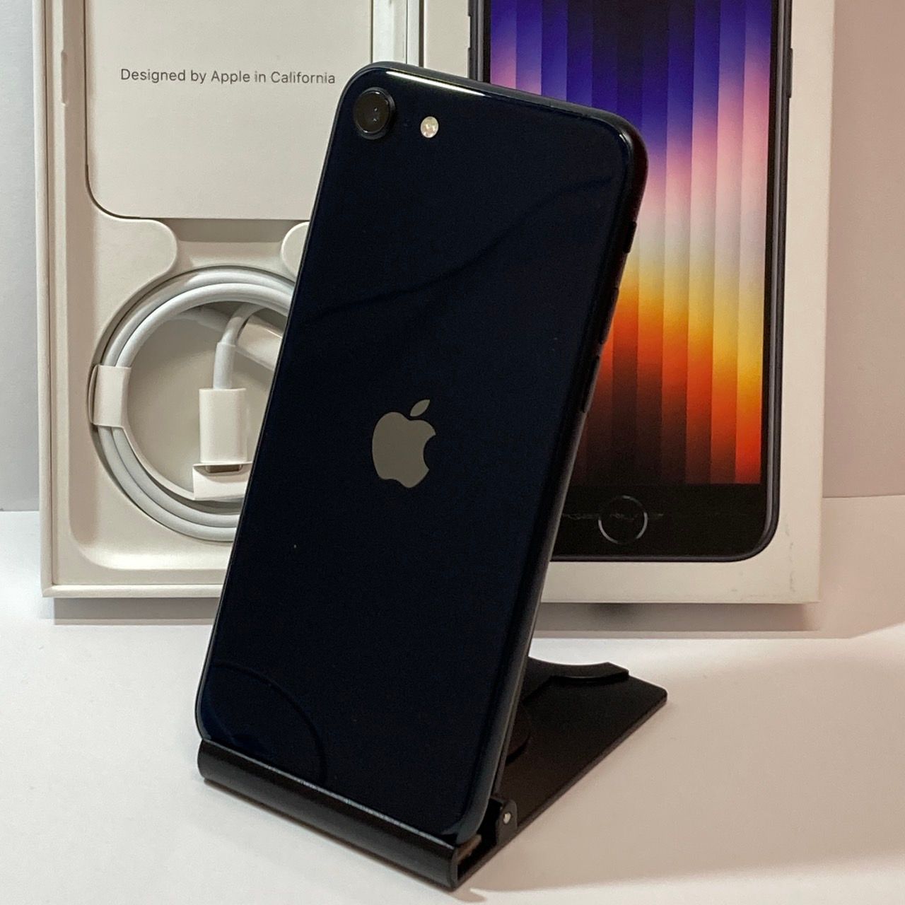 ムスビー｜電池100％☆iPhone SE3 64GB 〇 SIMフリー 中古美品◇☆送料 