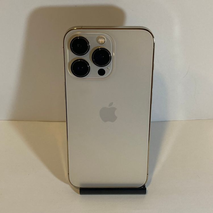 ��Ŷ����ʡ�iPhone 13Pro 1TB docomo��SIM�ե꡼ �����̥Хåƥ꡼����