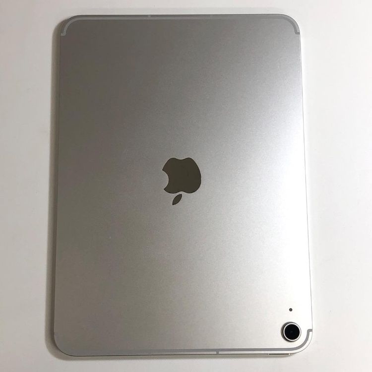 �����ʡ�Apple iPad A16 ��11���� 256GB ����顼