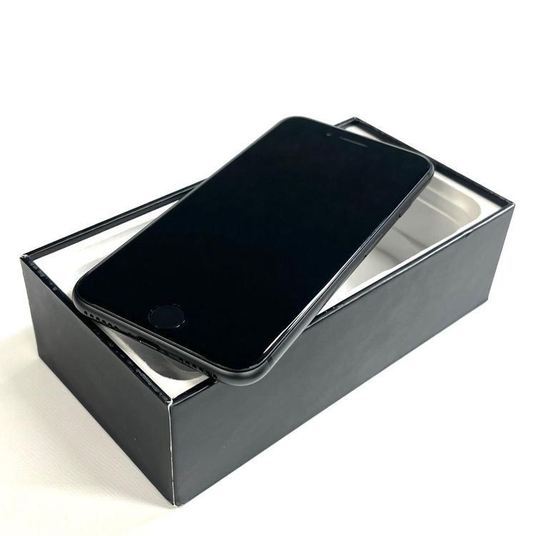 ��̤�����ʡ�Apple��iPhone 8 64GB��SIM�ե꡼