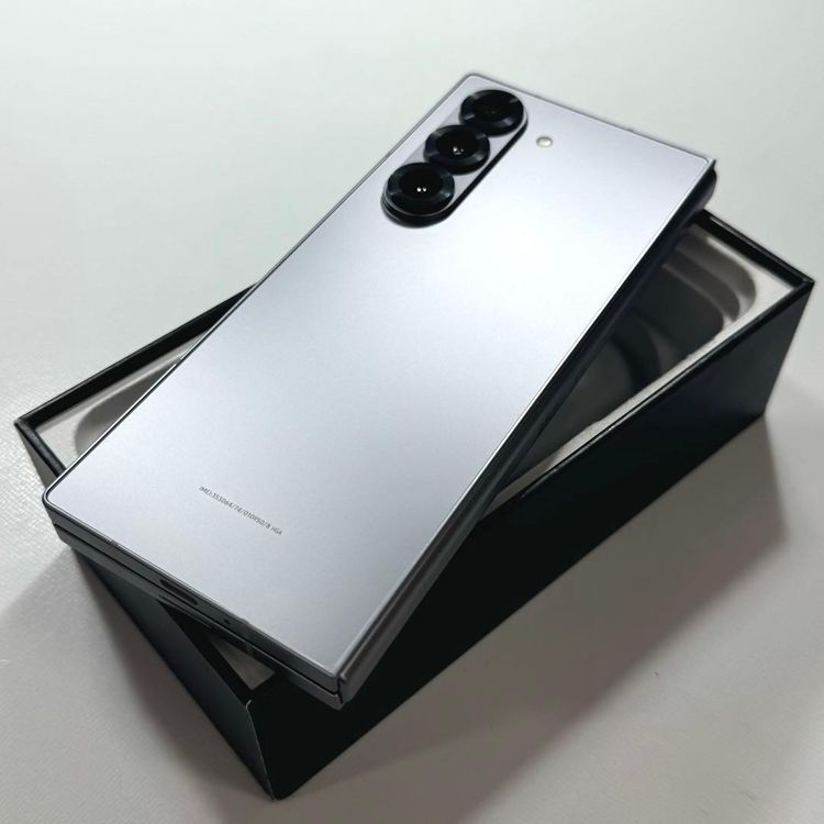 �ڿ���Ʊ�͡�Galaxy Z Fold6 256GB�å���ե꡼ ��SC-55E