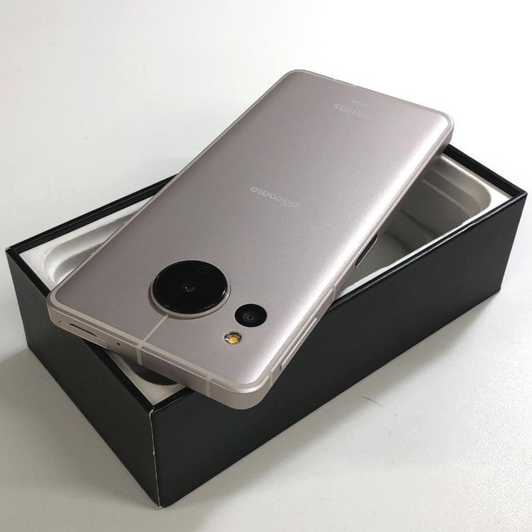 �����ʡ�AQUOS 8 128GB��SIM�ե꡼ ��SH-54D