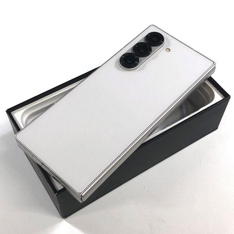 �ڿ���Ʊ�͡�Galaxy Z Fold6 512GB���ƹ���SIM�ե꡼