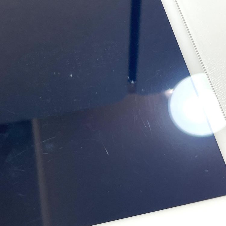 �����ʡ�iPad ��5���� 9.7����� 32GB Wifi+����顼
