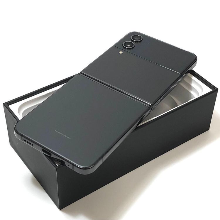 【良品】Galaxy Z Flip4 256GB｜SIMフリー