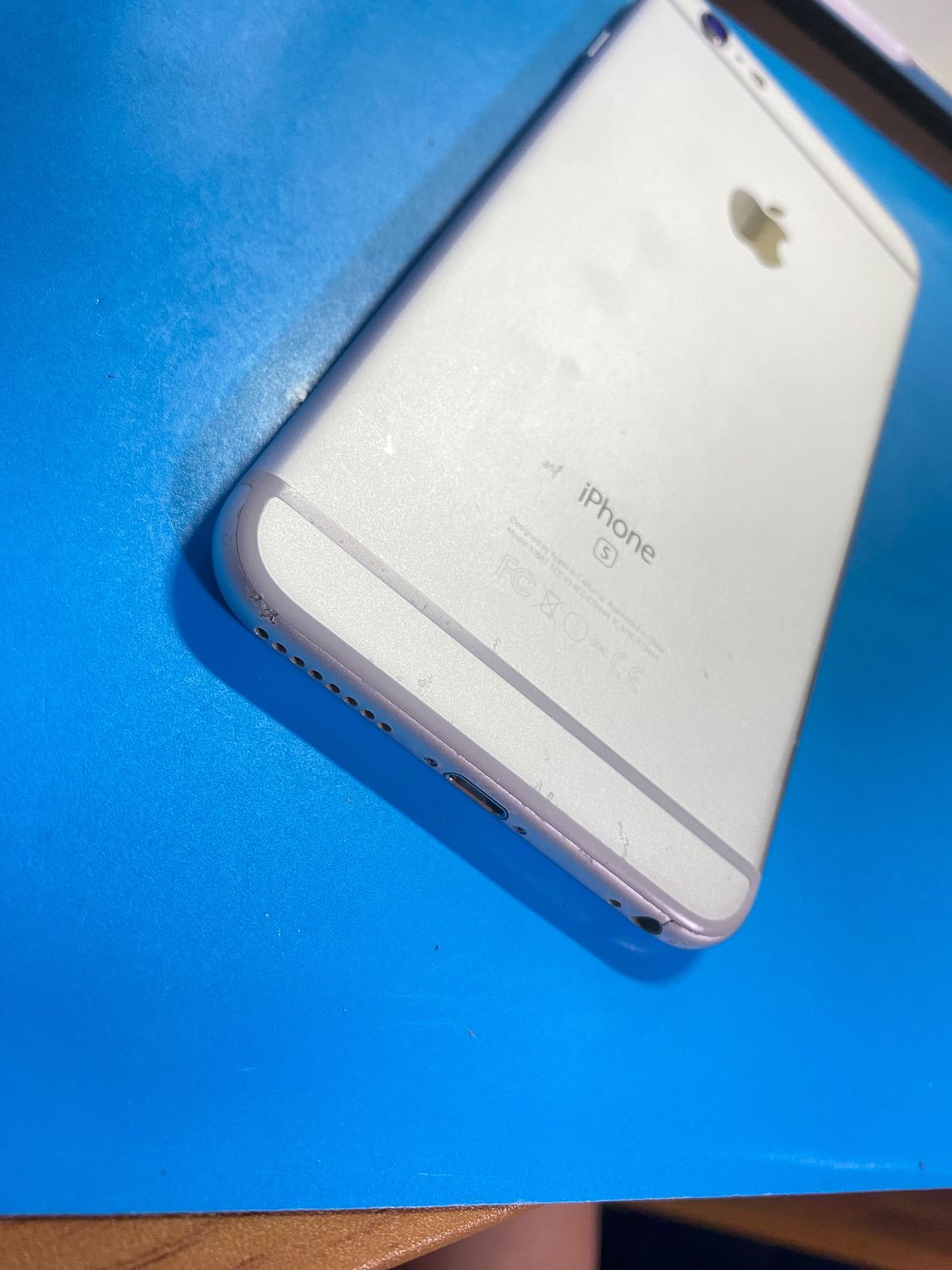 ムスビー｜iPhone 6s plus 128GB Softbank版SIMフリー バッテリー98 