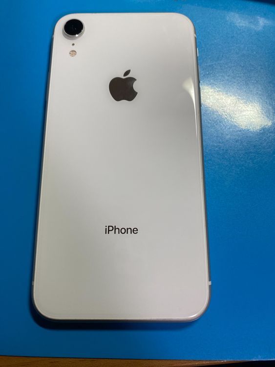 ムスビー｜iPhoneXR 64GB AU版SIMフリー 送料無料 バッテリー84  