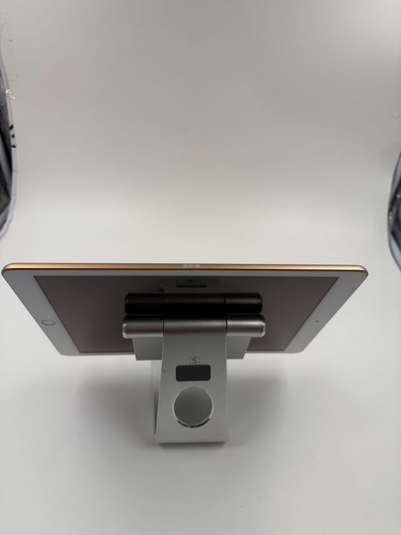 iPad 8 128GB Wi-Fi gold ֹM-86-18