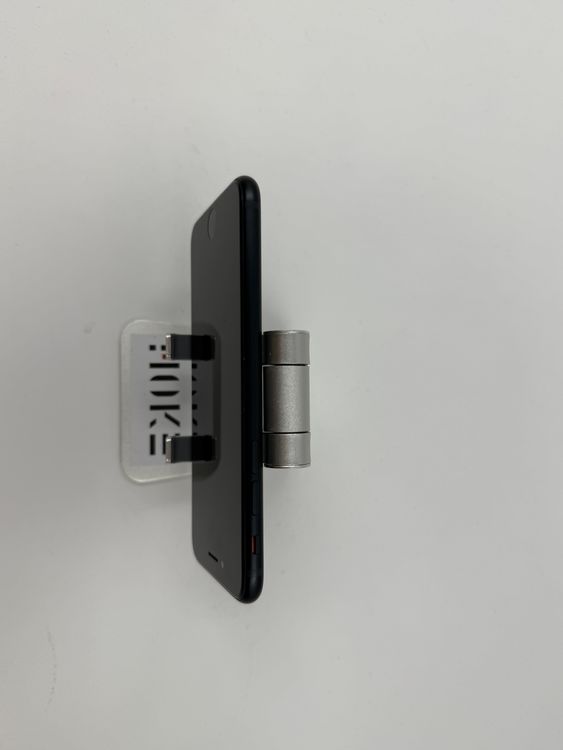 iPhone SE��3��128GB�Хåƥ꡼100%�����ֹ�M-6292