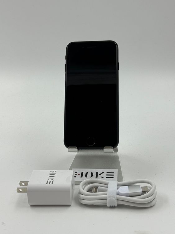 �ڽ����Хåƥ꡼�򴹺ѡ� iPhone SE��3��128GB�Хåƥ꡼100%�����ֹ�M-7222