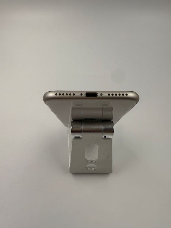 iPhone SE 364GBХåƥ꡼84%ֹM7116