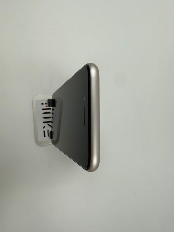 �ڽ����Хåƥ꡼�򴹺ѡ� iPhone SE��3��128GB�Хåƥ꡼100%�����ֹ�M-2001