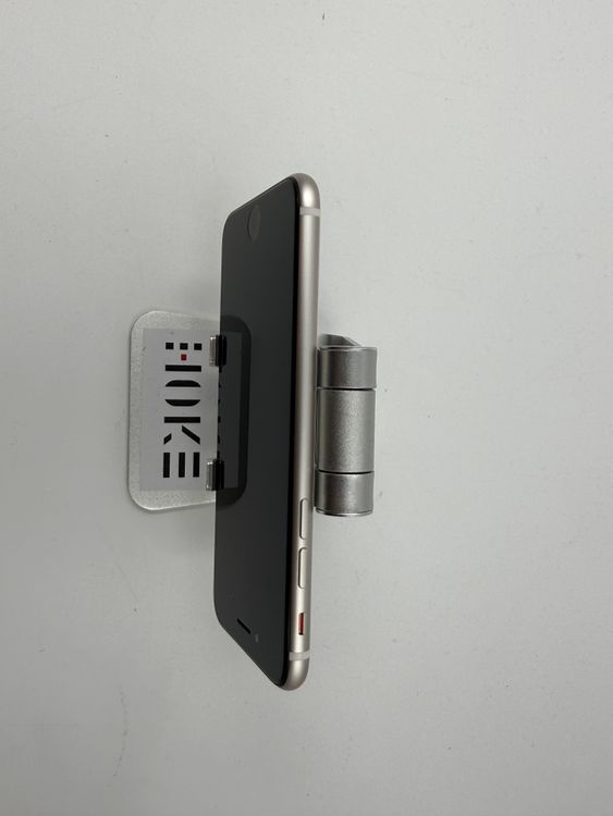 �ڽ����Хåƥ꡼�򴹺ѡ�iPhone SE��3����128GB�Хåƥ꡼100%�����ֹ�M-0471