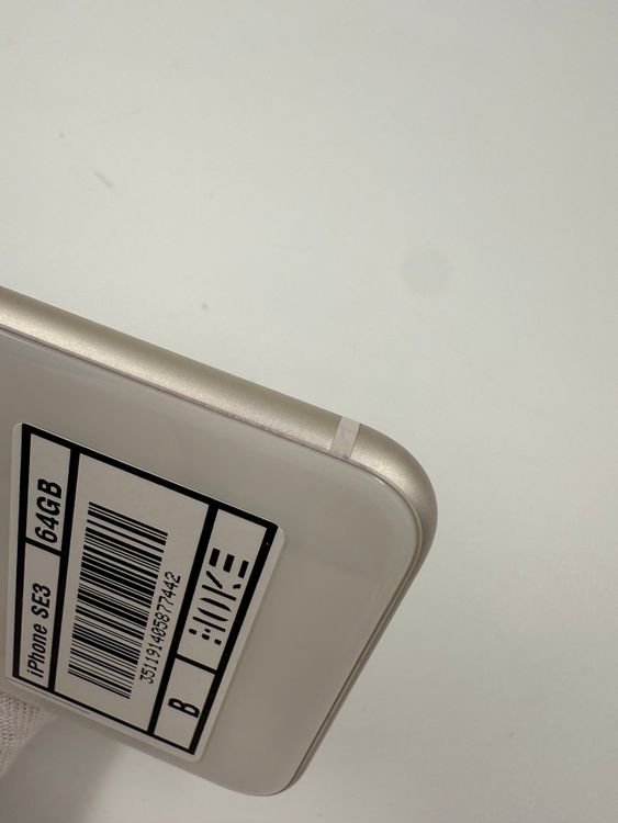 iPhone SE 3塡64GB Хåƥ꡼100% ֹM-74-42