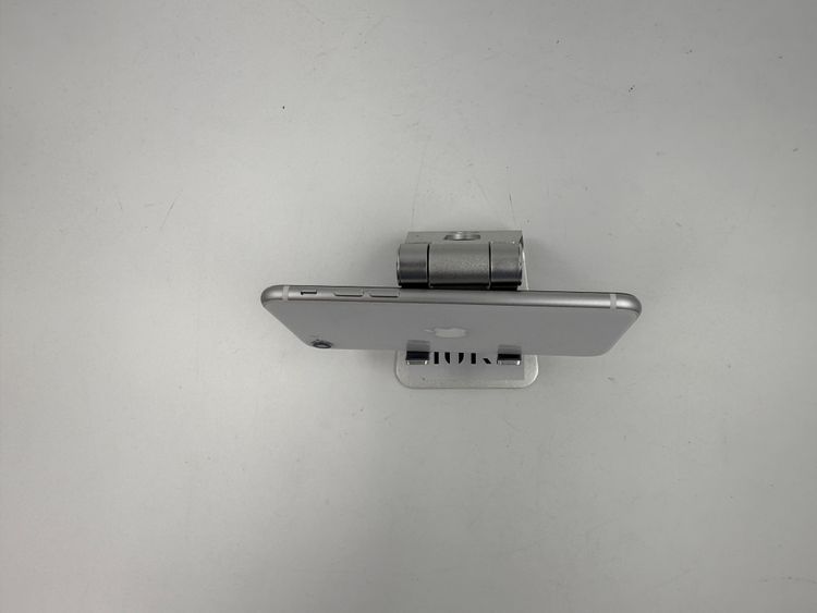 Apple SE ��2���� 128GB �Хåƥ꡼70%�������ֹ�M0702