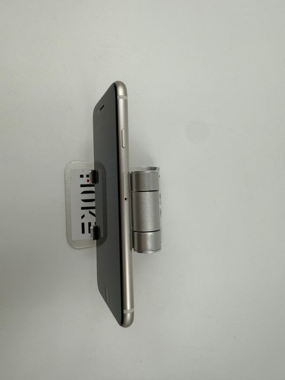 �ڽ����Хåƥ꡼�򴹺ѡ� iPhone SE��3��128GB�Хåƥ꡼100%�����ֹ�M-2001