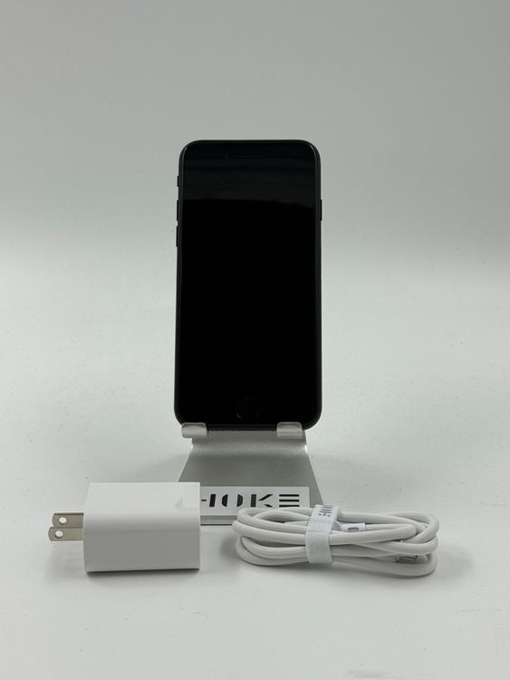 �ڽ����Хåƥ꡼�򴹺ѡ� iP hone SE��3��256GB�Хåƥ꡼100%�����ֹ�M-5523