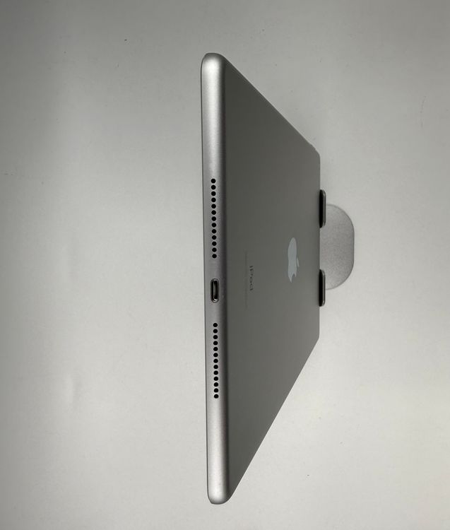 Apple IPAD ��8���� 32GB �Хåƥ꡼87%�����ֹ�M52-98