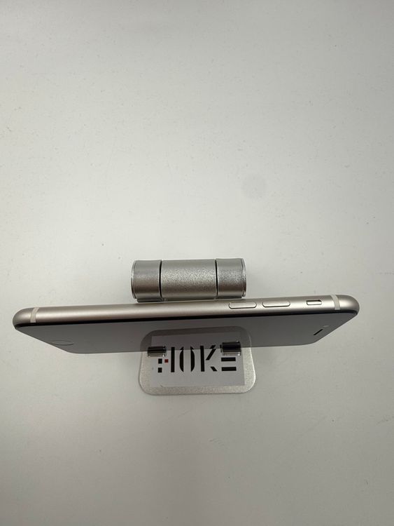 �ڽ����Хåƥ꡼�򴹺ѡ� iPhone SE��3��128GB�Хåƥ꡼100%�����ֹ�M-1949