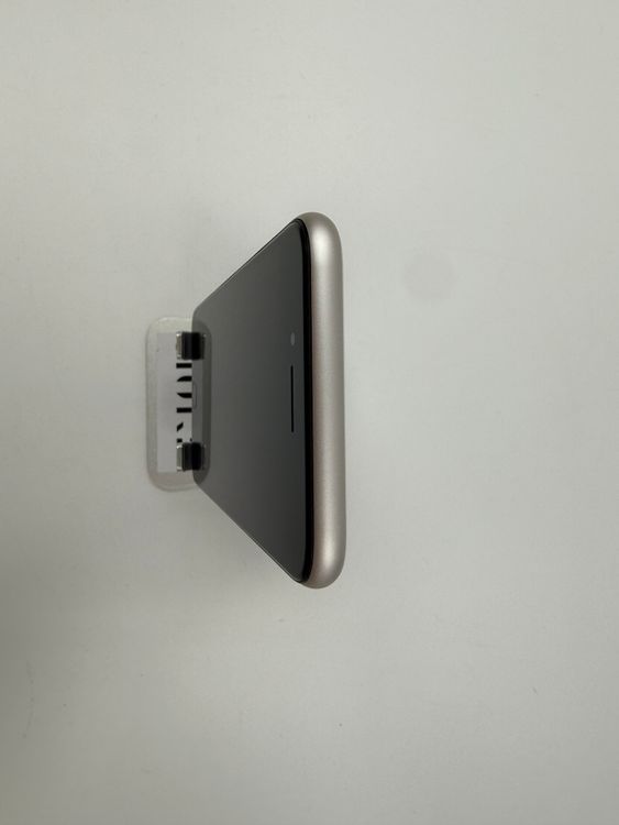 �ڽ����Хåƥ꡼�򴹺ѡ� iPhone SE��3��128GB�Хåƥ꡼100%�����ֹ�M-2000