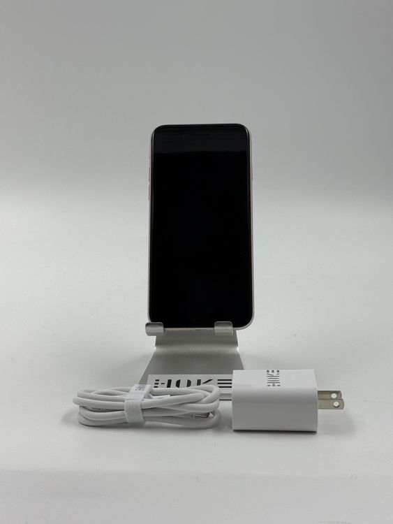 iPhone SE ��3����256GB�Хåƥ꡼100% �����ֹ�M-7294