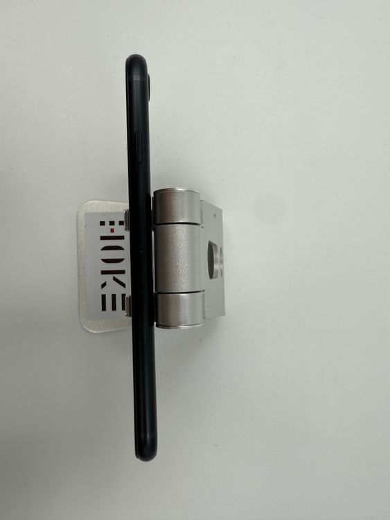 iPhone SE ��3����128GB�Хåƥ꡼100% �����ֹ�M-5018