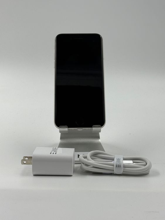 iPhone SE ��3����64GB�Хåƥ꡼100% �����ֹ�M-7298