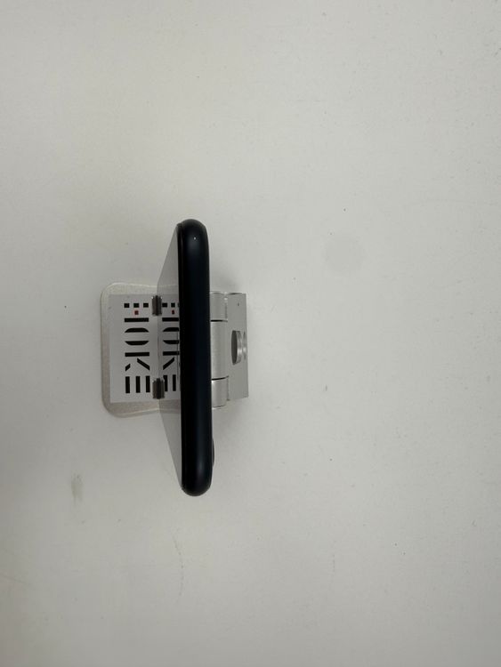 �ڽ����Хåƥ꡼�򴹺ѡ� iPhone SE��3��128GB�Хåƥ꡼100%�����ֹ�M-1946