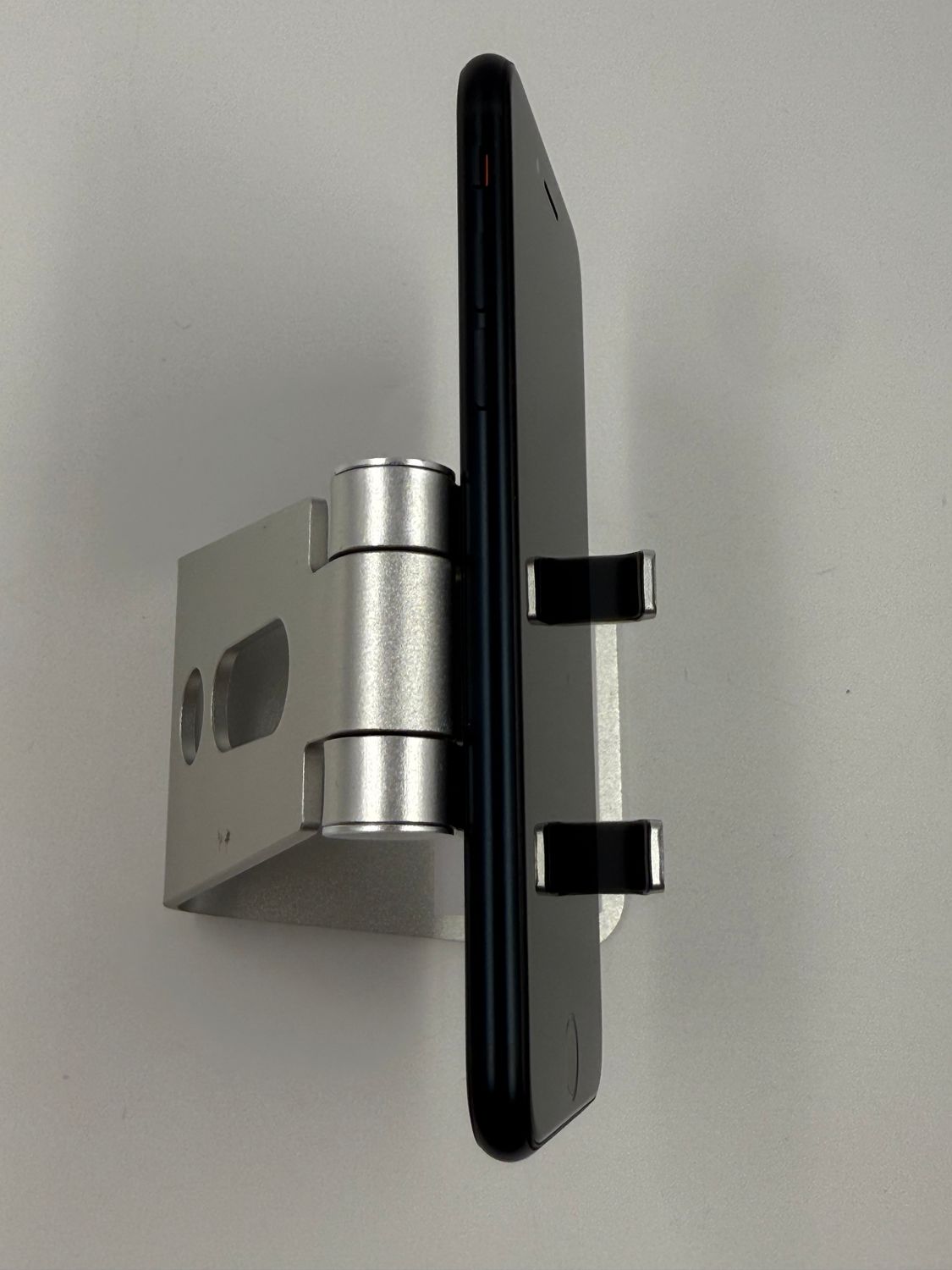 ムスビー｜iPhone SE 第3世代 128GB バッテリー100% 管理番号M-78-25